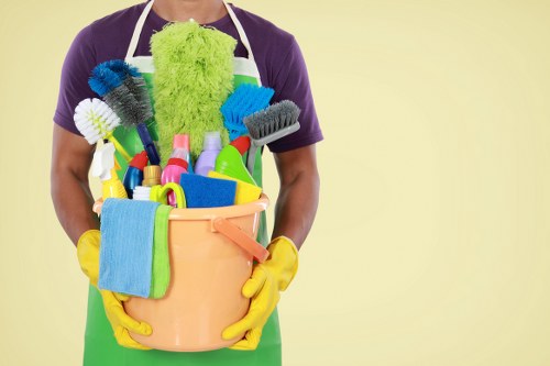 Professional end of tenancy cleaning for a W1T flat interior
