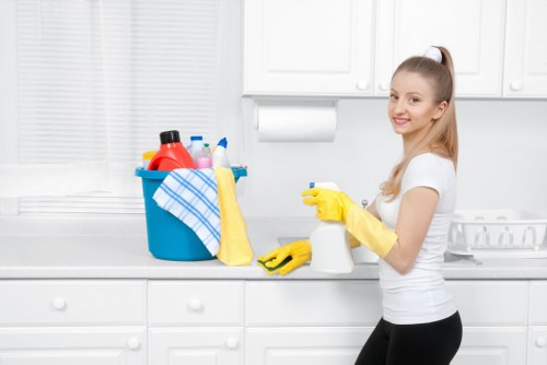 End of tenancy cleaning for a W1T property